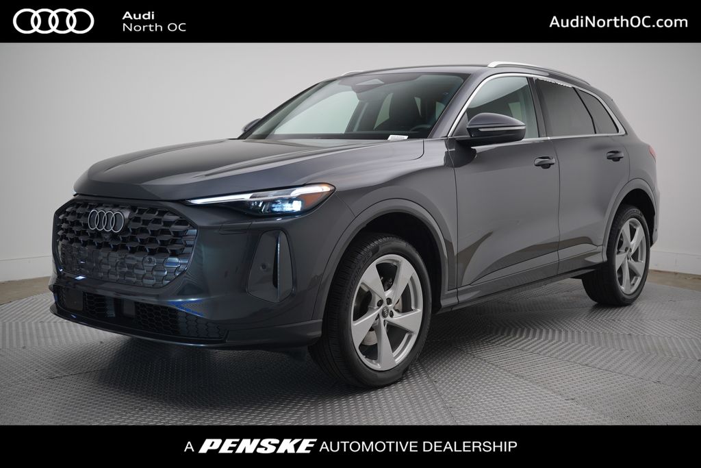2025 Audi Q5 40 Premium Plus's photo
