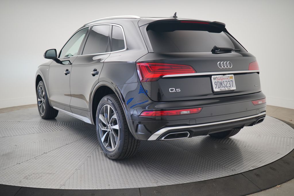 2023 Audi Q5 45 S line Premium photo 2