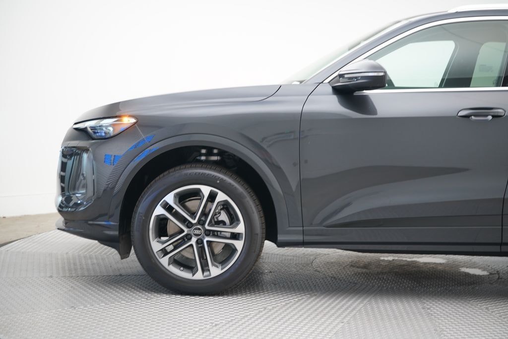 New 2026 Audi Q5 Premium SUV