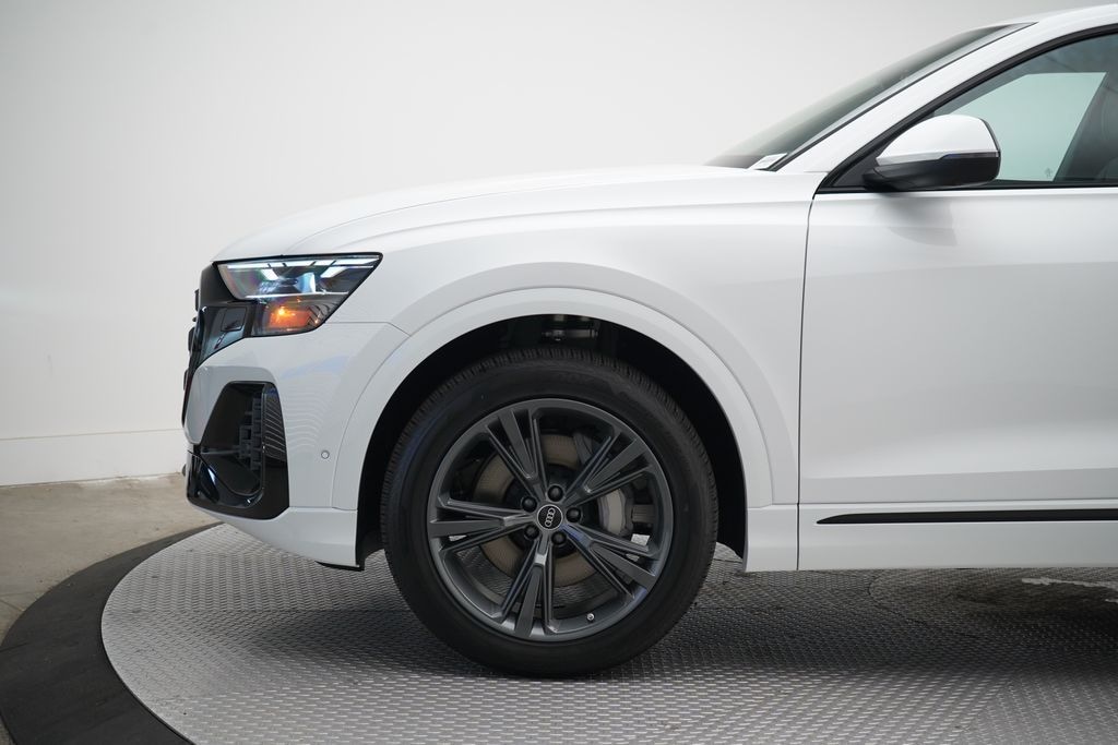 New 2026 Audi Q8 Premium SUV