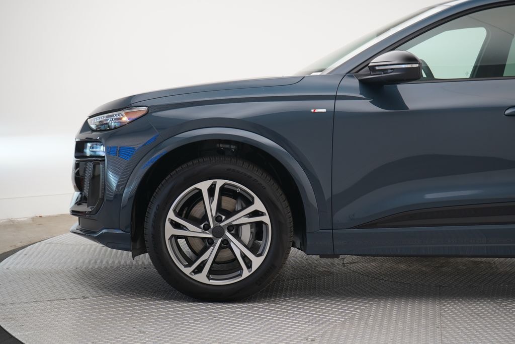New 2027 Audi Q6 e-tron Premium Plus SUV
