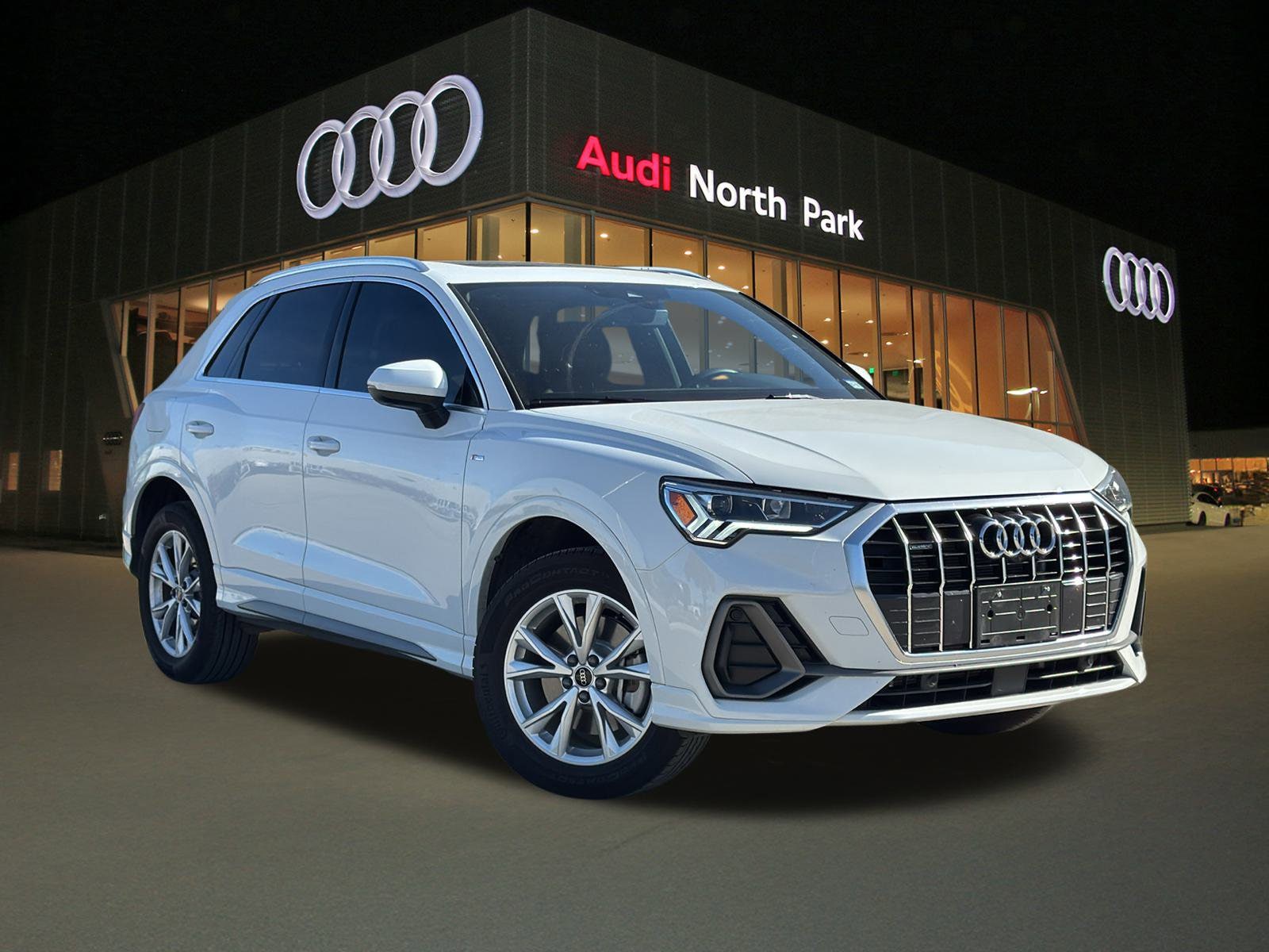 2025 Audi Q3 S Line Premium Plus's photo