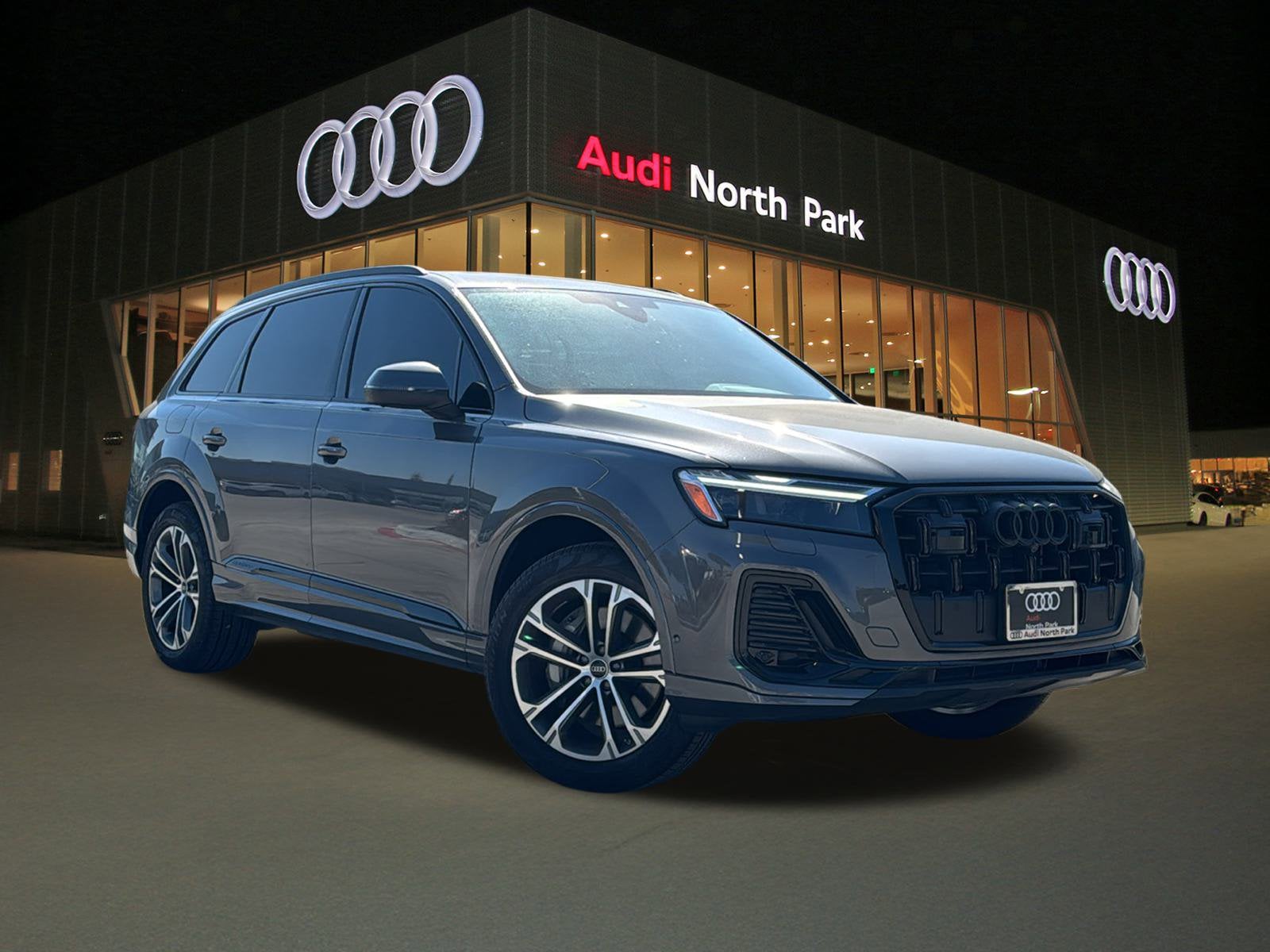 2025 Audi Q7 Premium's photo