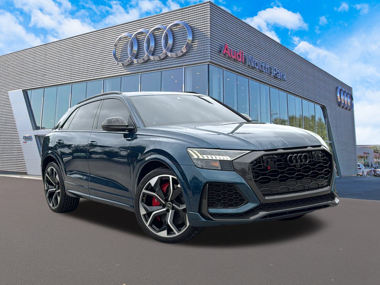 2022 Audi RS Q8 Base