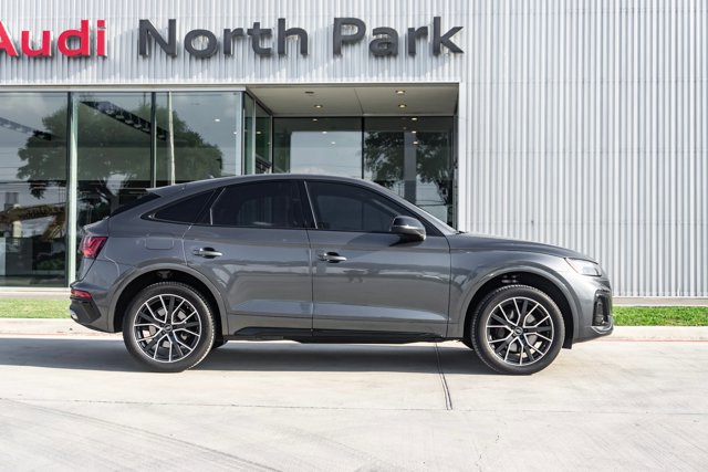 2024 Audi SQ5 Premium Plus photo 4