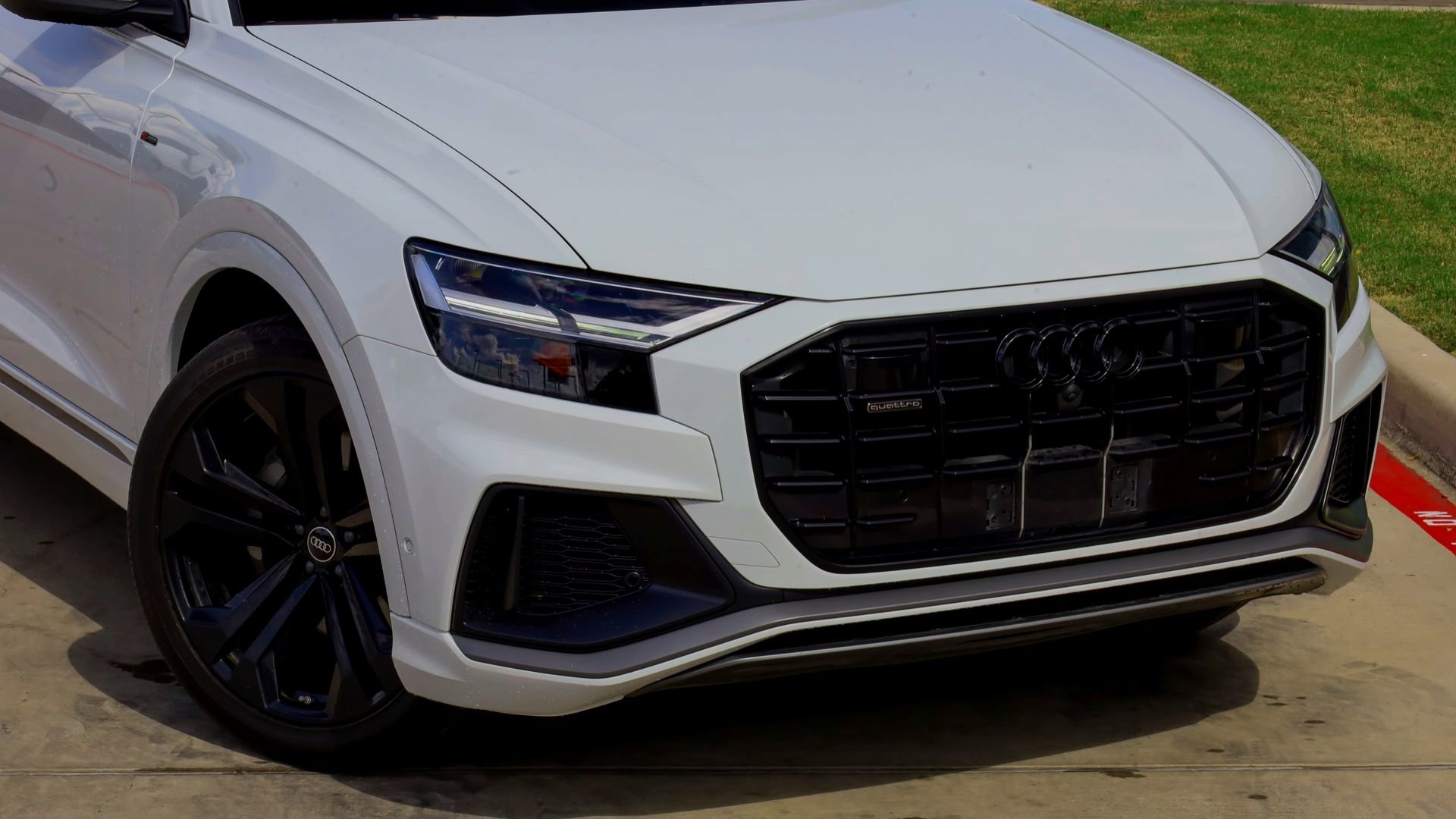2022 Audi Q8 line Premium Plus photo 2