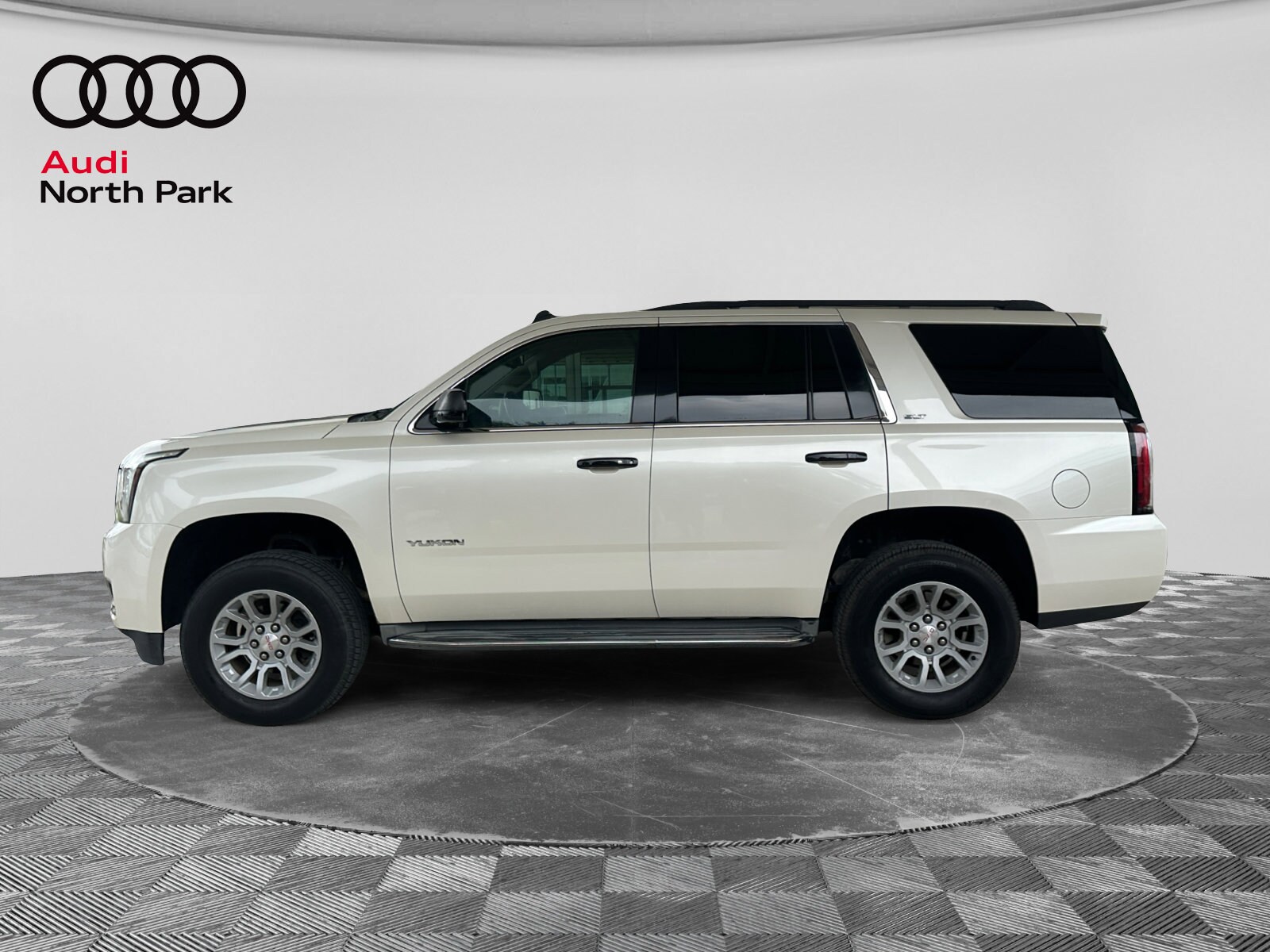 Used 2015 GMC Yukon SLT with VIN 1GKS1BKC5FR179668 for sale in Selma, TX