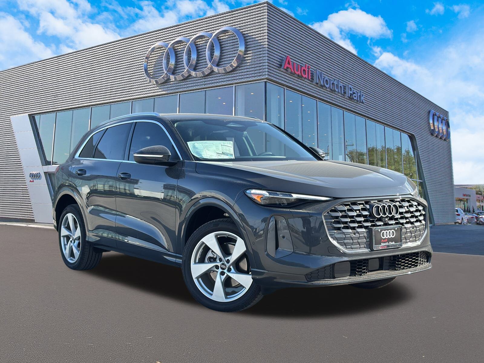 2025 Audi Q5 45 Premium Plus's photo