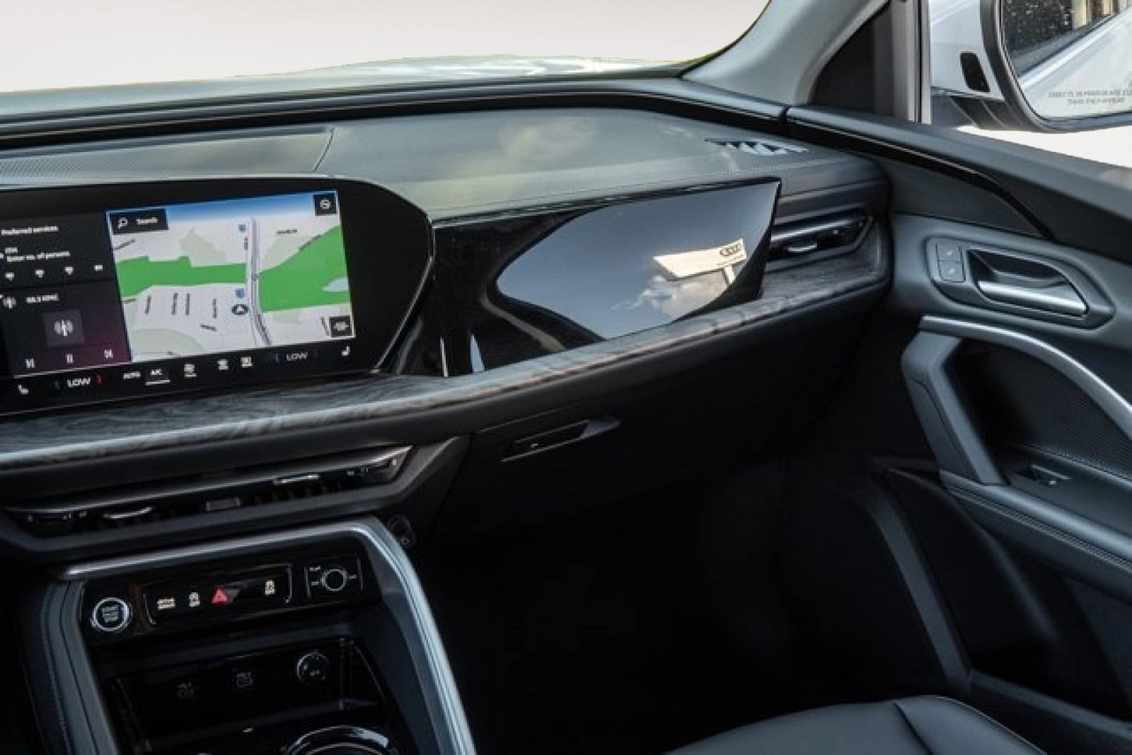2025 Audi Q5 Premium - Photo 22