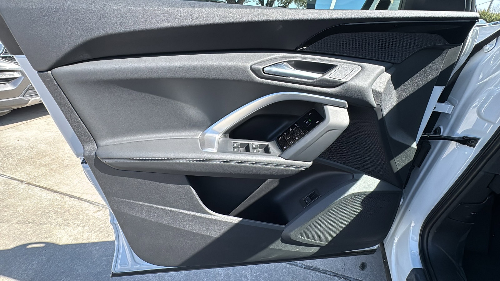 2025 Audi Q5 Premium - Photo 12