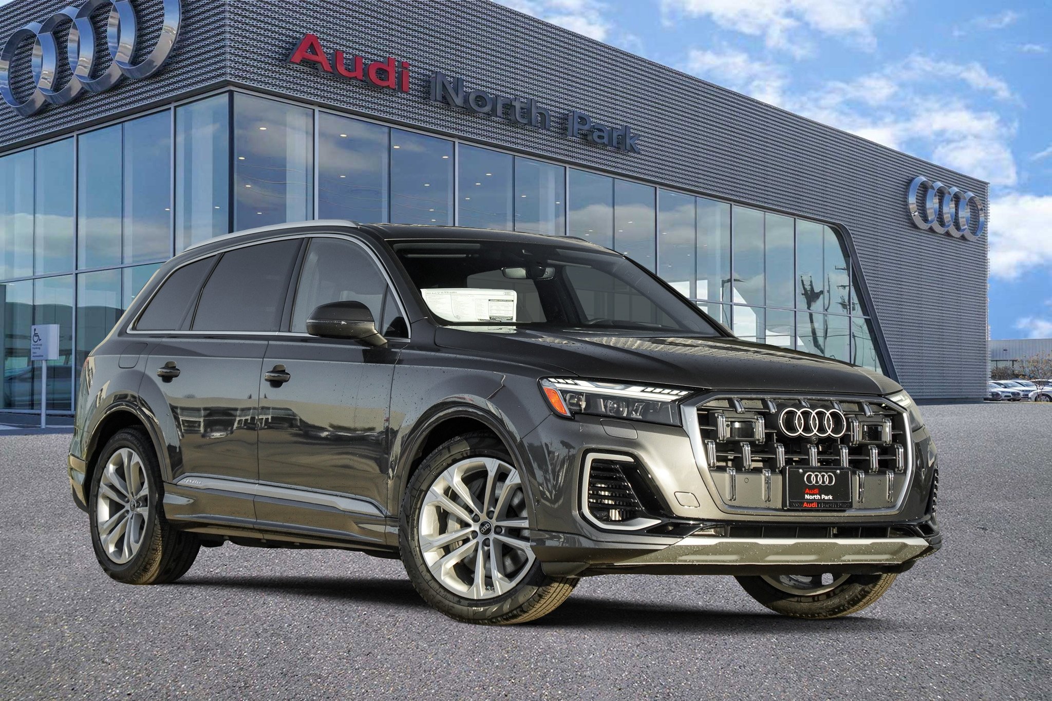 2025 Audi Q7 Prestige's photo