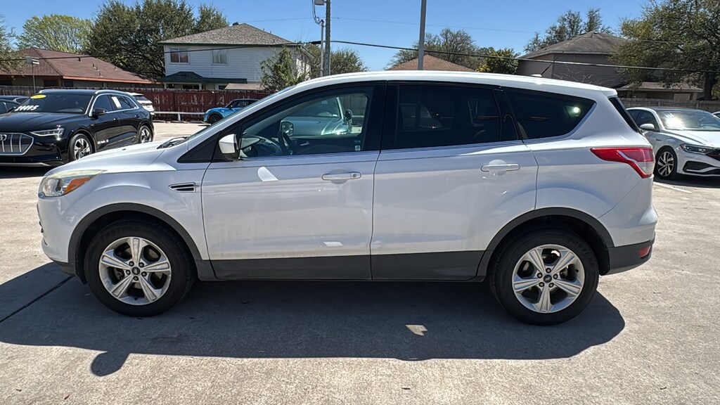 Used 2014 Ford Escape SE SUV