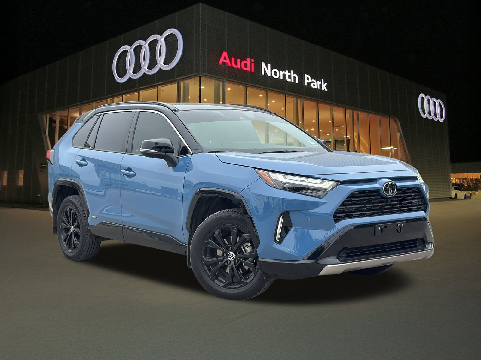 2025 Toyota RAV4 XSE's photo