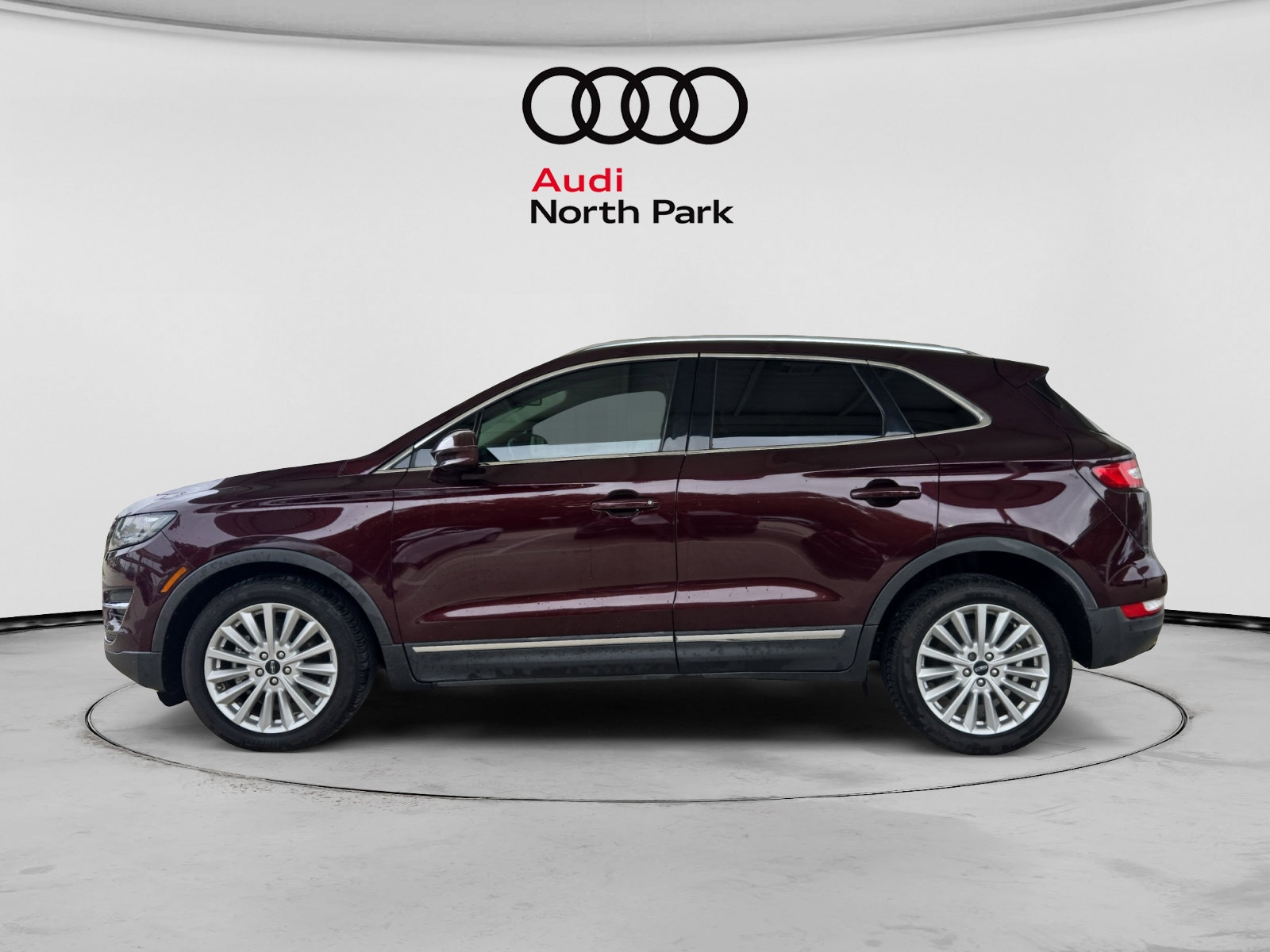 Used 2019 Lincoln MKC Base with VIN 5LMCJ1C97KUL44889 for sale in Selma, TX