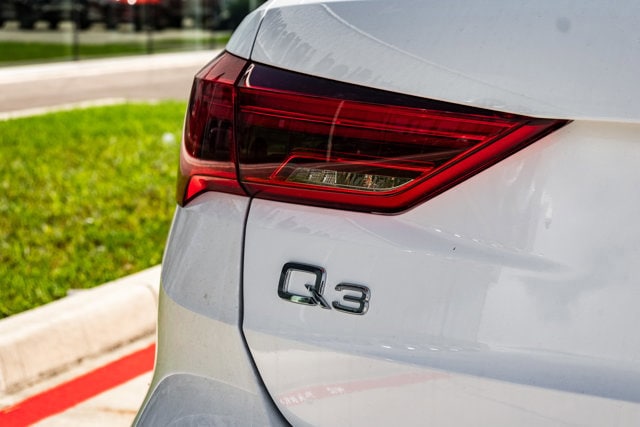 2025 Audi Q3 S Line Premium - Photo 6
