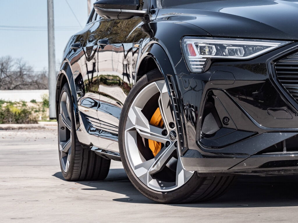 Used 2022 Audi e-tron S Prestige with VIN WA1VCBGE9NB033739 for sale in Selma, TX