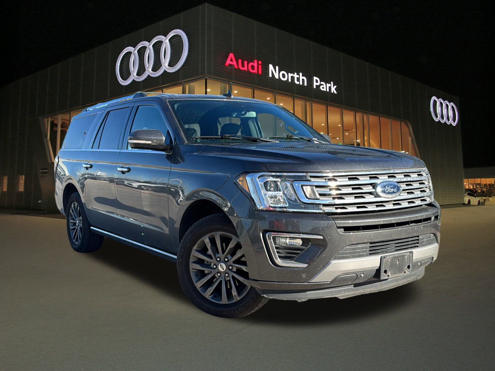 2021 Ford Expedition Limited's photo