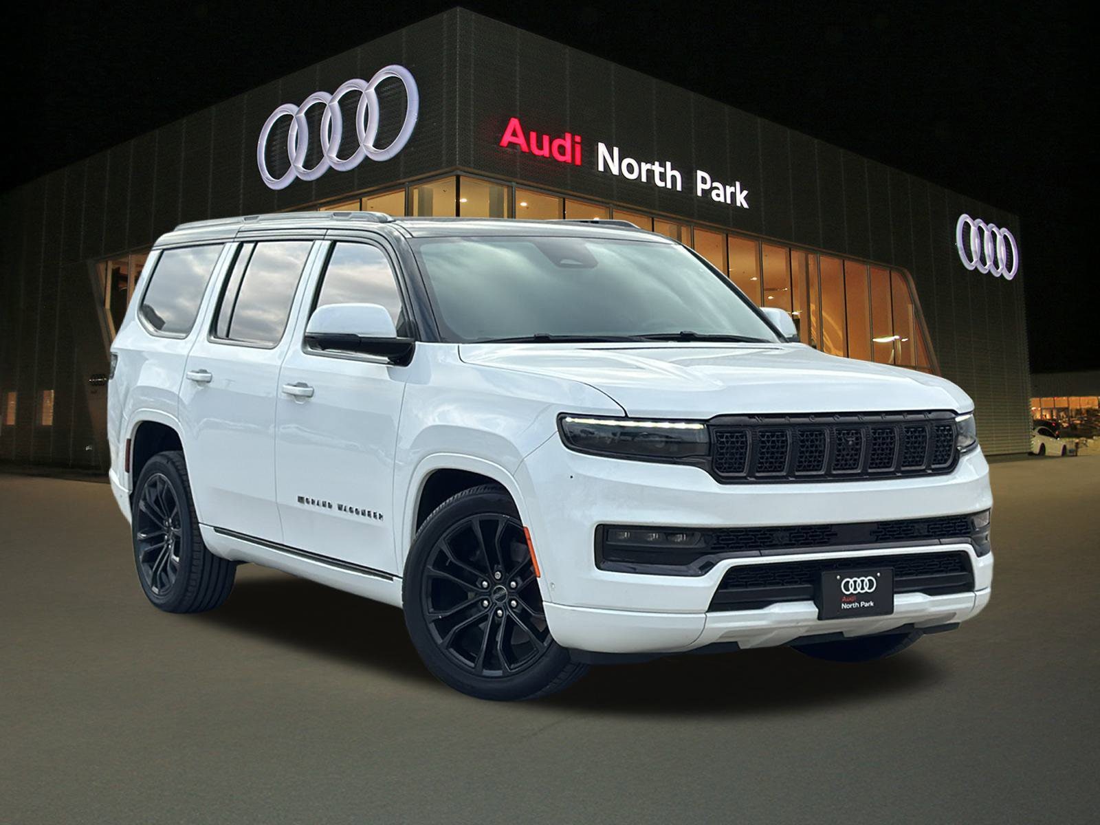 2022 Jeep Grand Wagoneer Obsidian's photo