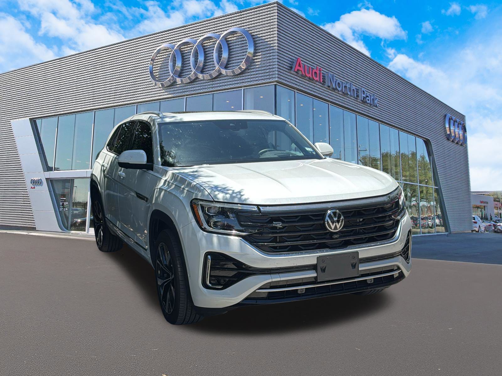 2025 Volkswagen Atlas Cross Sport 2.0T SEL Premium R-Line 4MOTION's photo