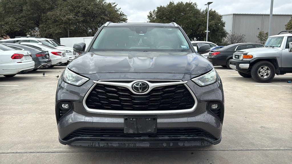 Used 2020 Toyota Highlander XLE SUV