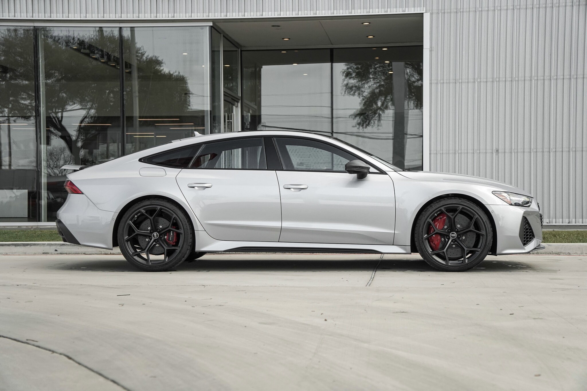 2025 Audi RS 7 Performance Base photo 4