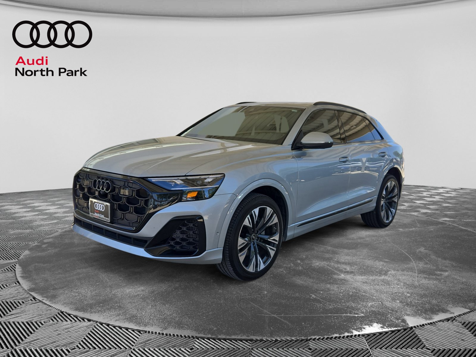 2024 Audi Q8