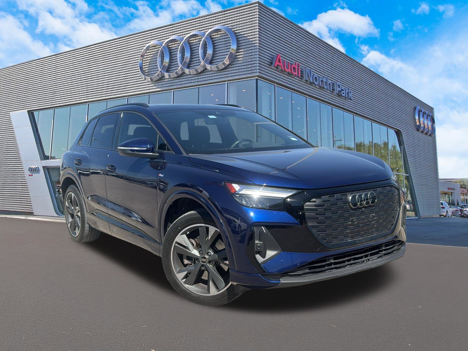 2024 Audi Q4 e-tron Premium Plus