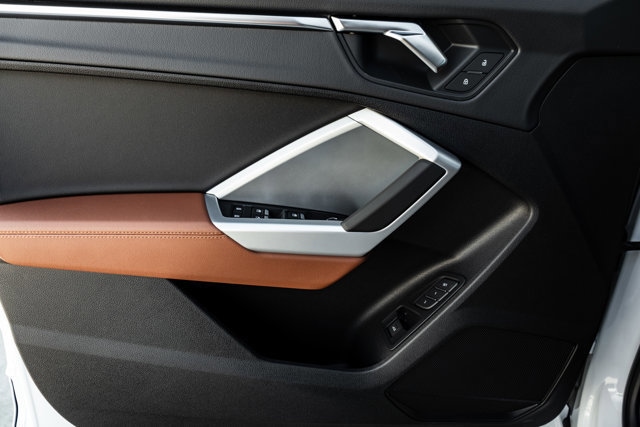 2025 Audi Q3 S Line Premium - Photo 16