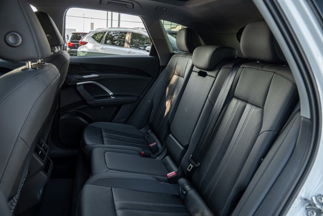2025 Audi Q5 Premium - Photo 18
