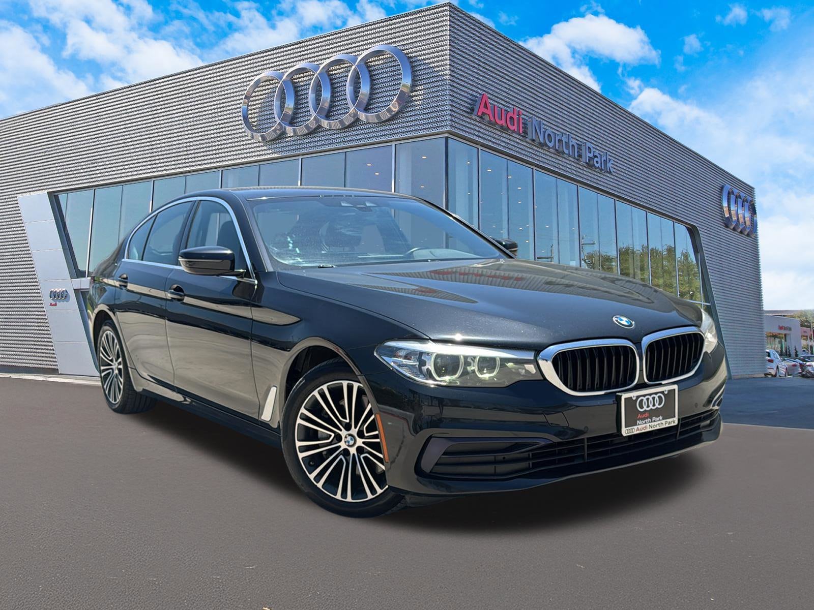 2019 BMW 5 Series 530i xDrive Sedan's photo