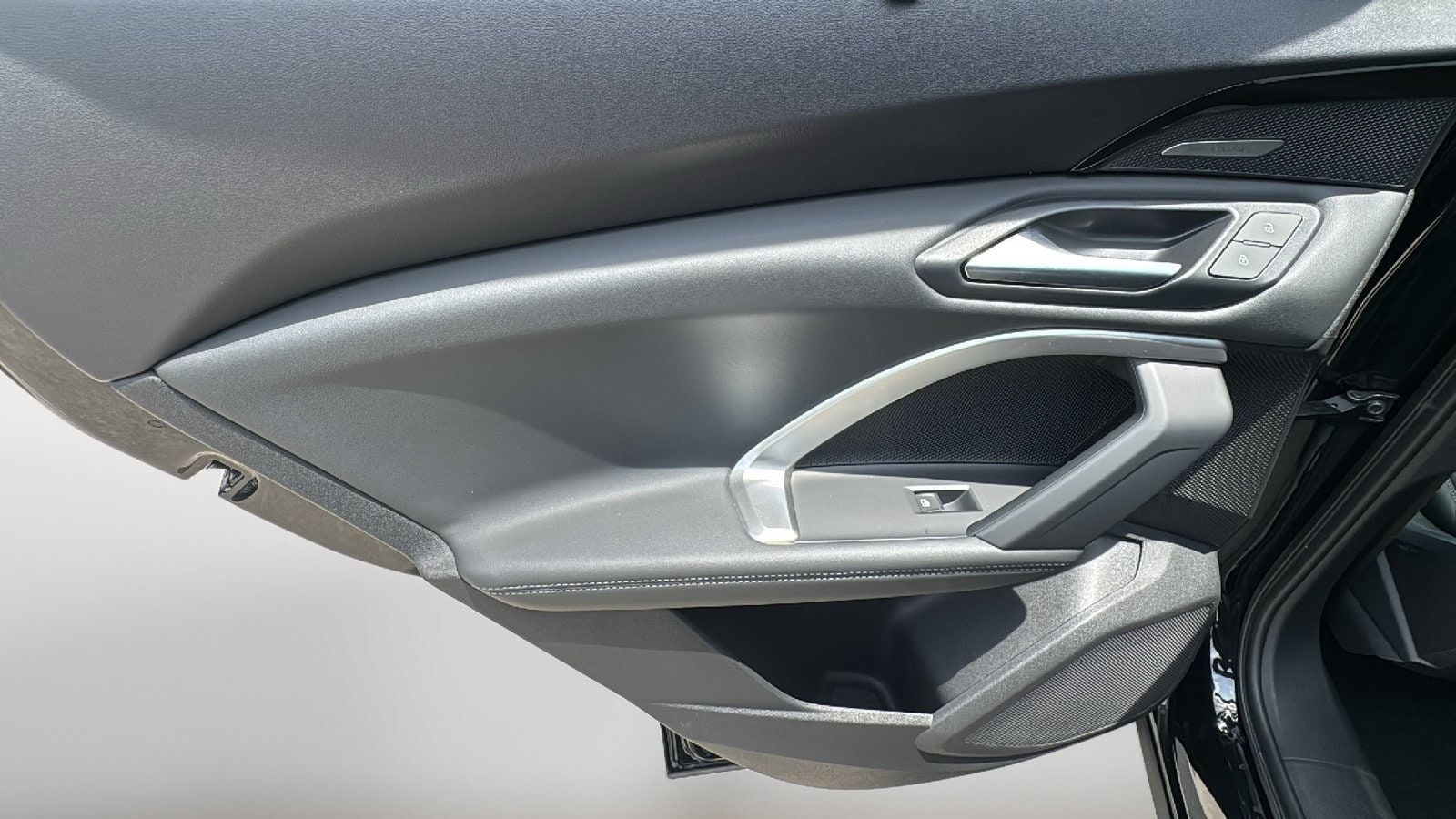 2025 Audi Q5 Premium Plus - Photo 16