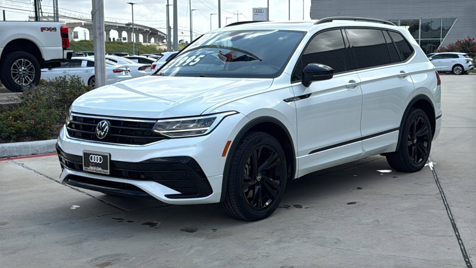 3VVCB7AX6RM008305