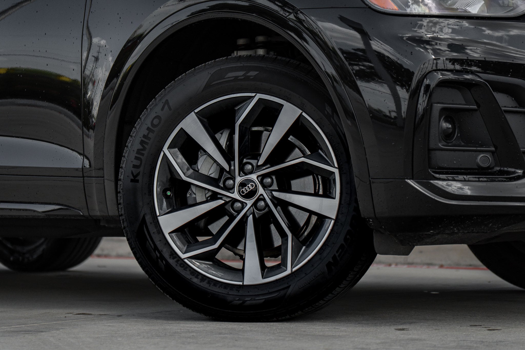 Used 2024 Audi Q5 Premium with VIN WA1GAAFY9R2107901 for sale in Selma, TX