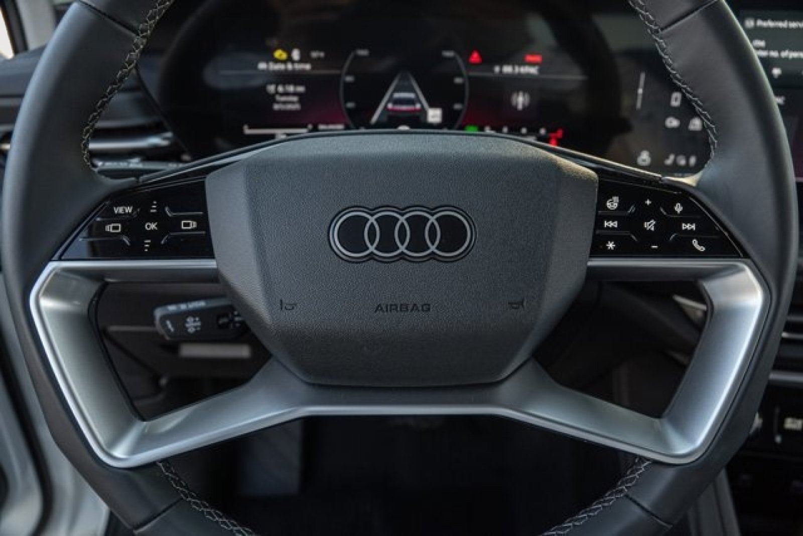 2025 Audi Q5 Premium - Photo 10