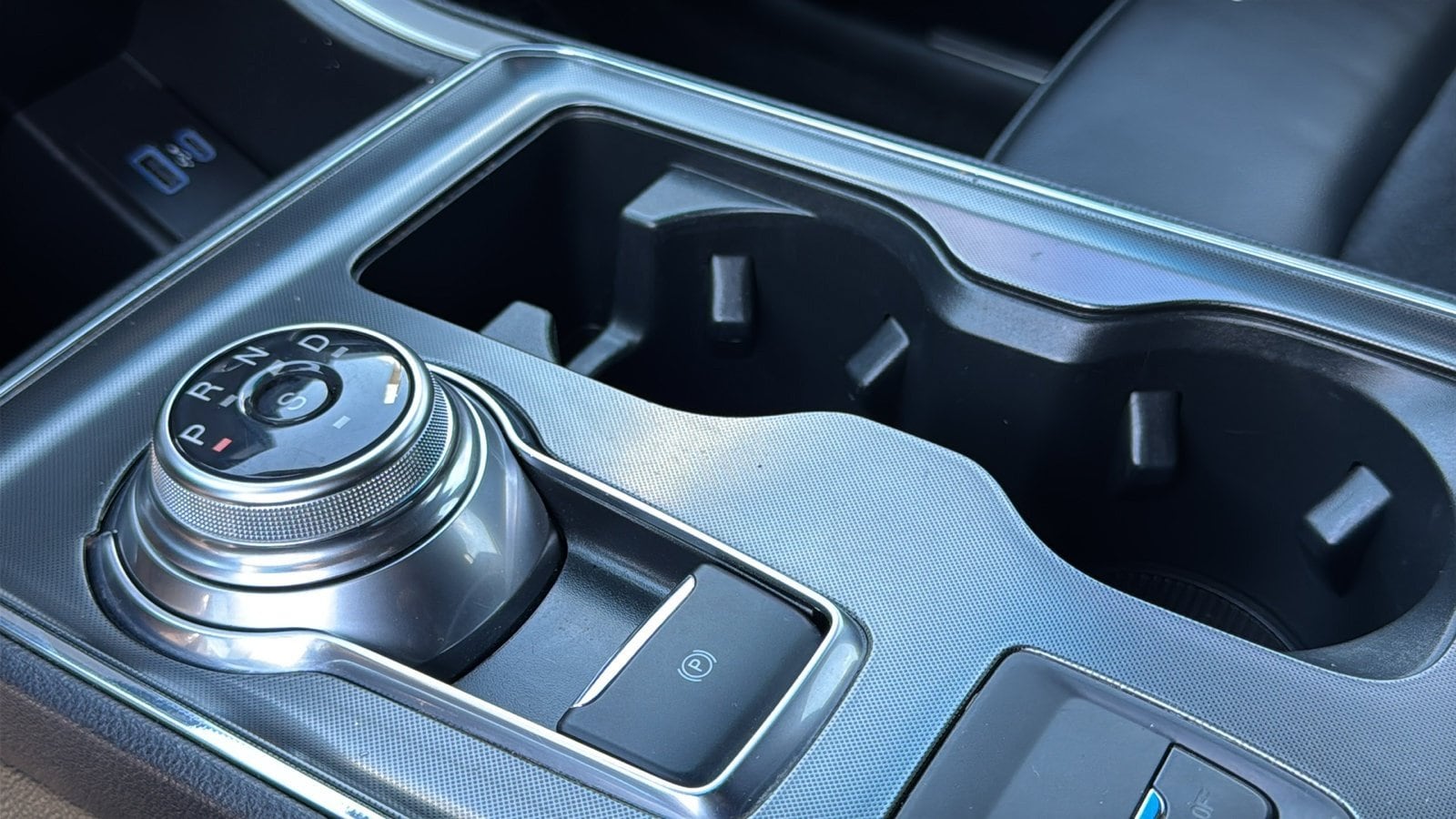 2024 Ford Edge ST-Line - Photo 20
