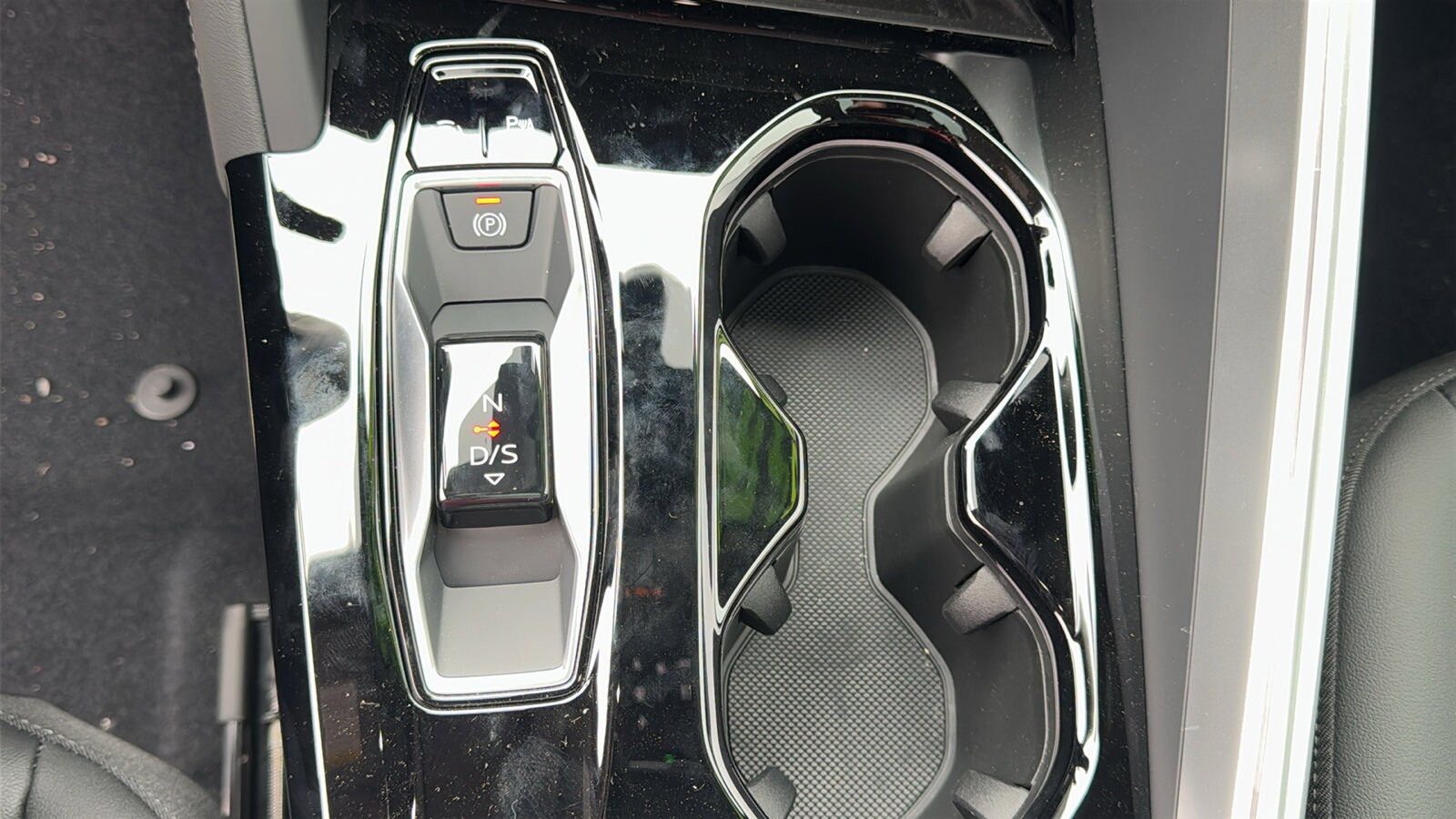 2025 Audi Q5 Premium - Photo 21