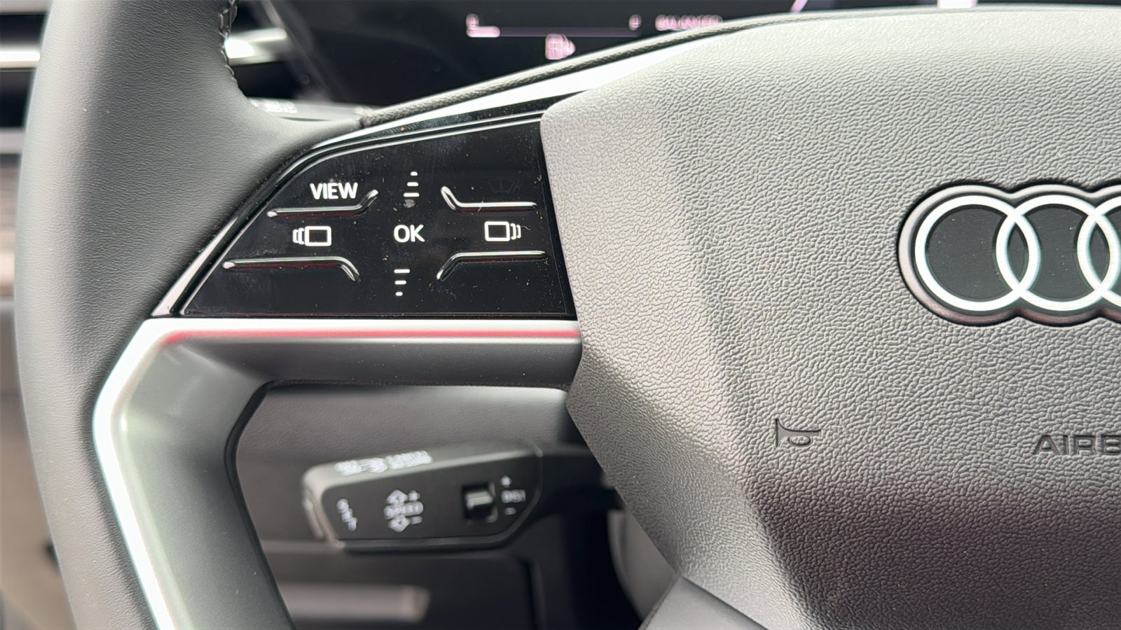 2025 Audi Q5 Premium - Photo 23