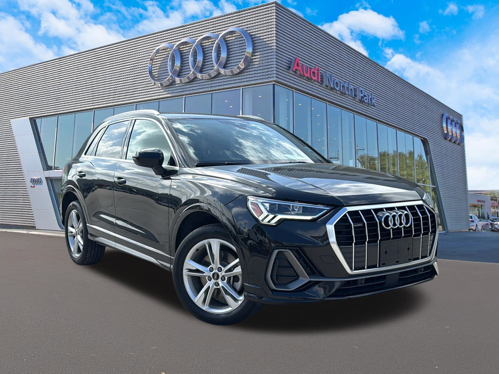 2024 Audi Q3 45 TFSI S Line Premium quattro's photo