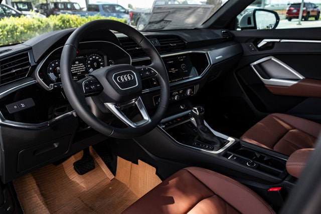 2025 Audi Q3 S Line Premium - Photo 8