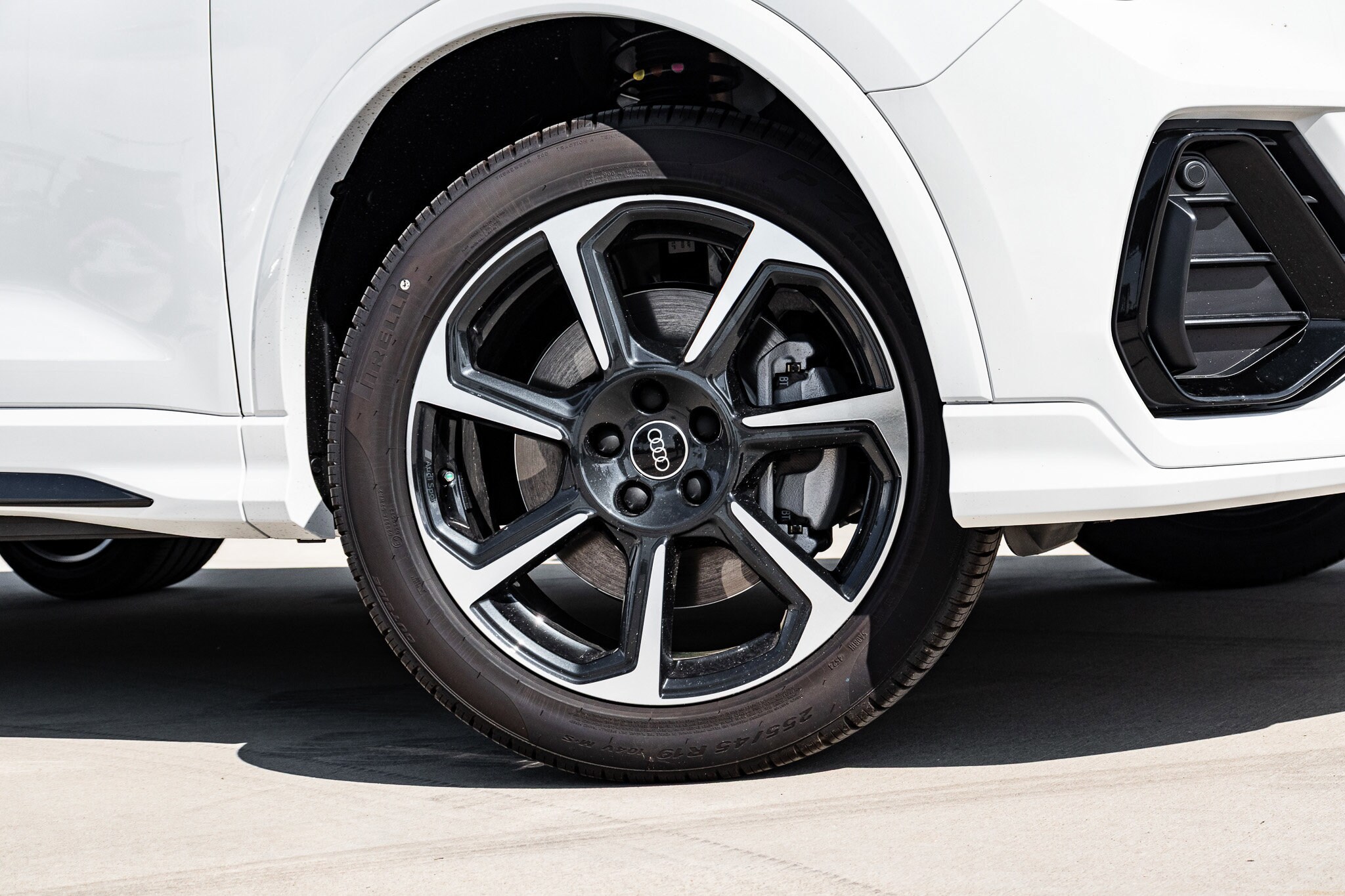 2025 Audi Q3 Premium Plus photo 3