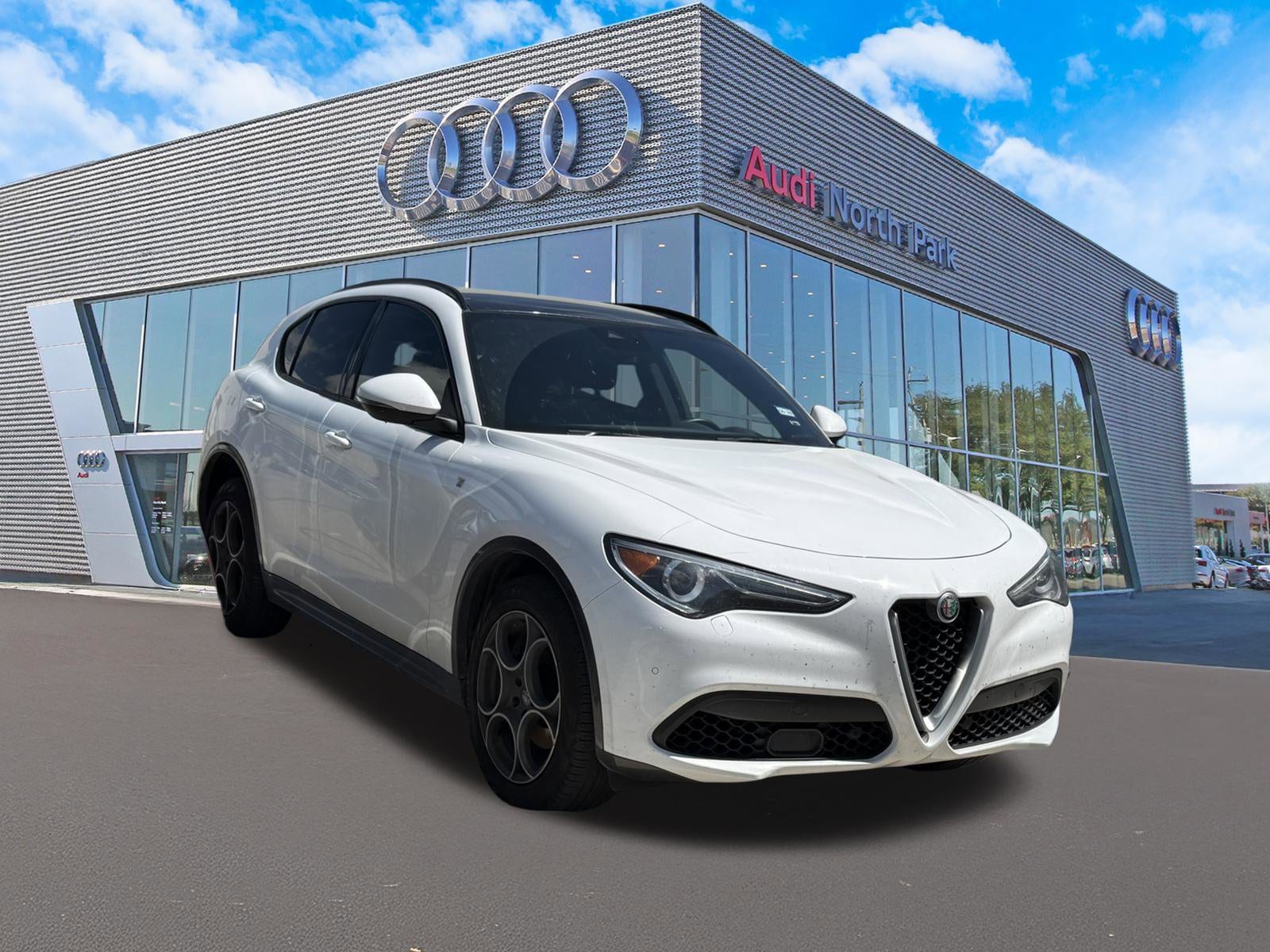 2022 Alfa Romeo Stelvio Ti AWD's photo