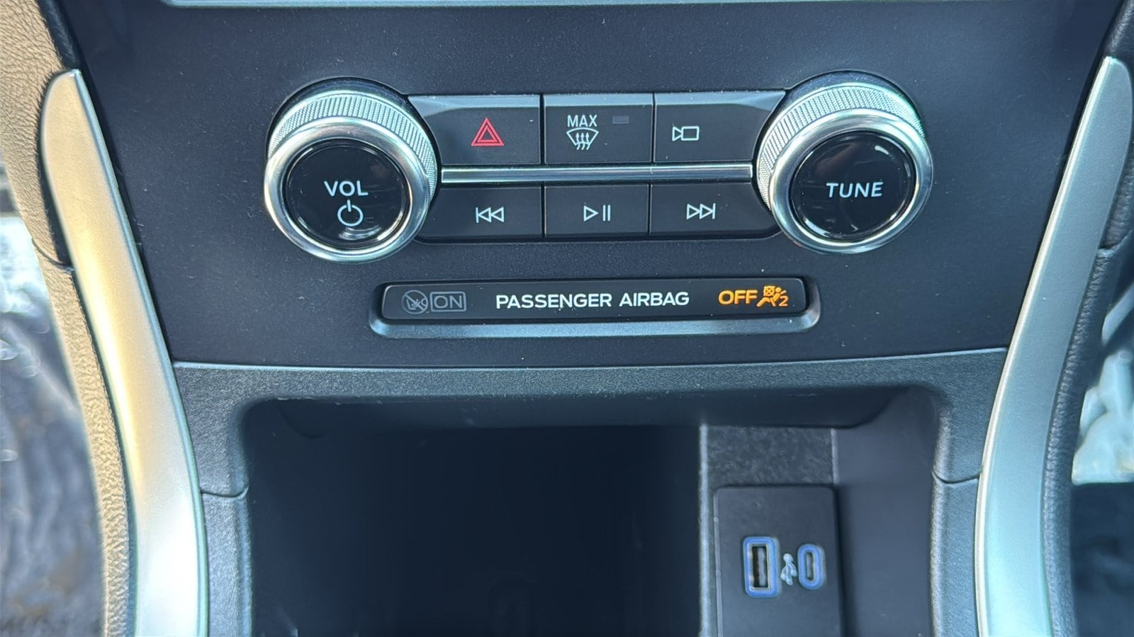 2024 Ford Edge ST-Line - Photo 19