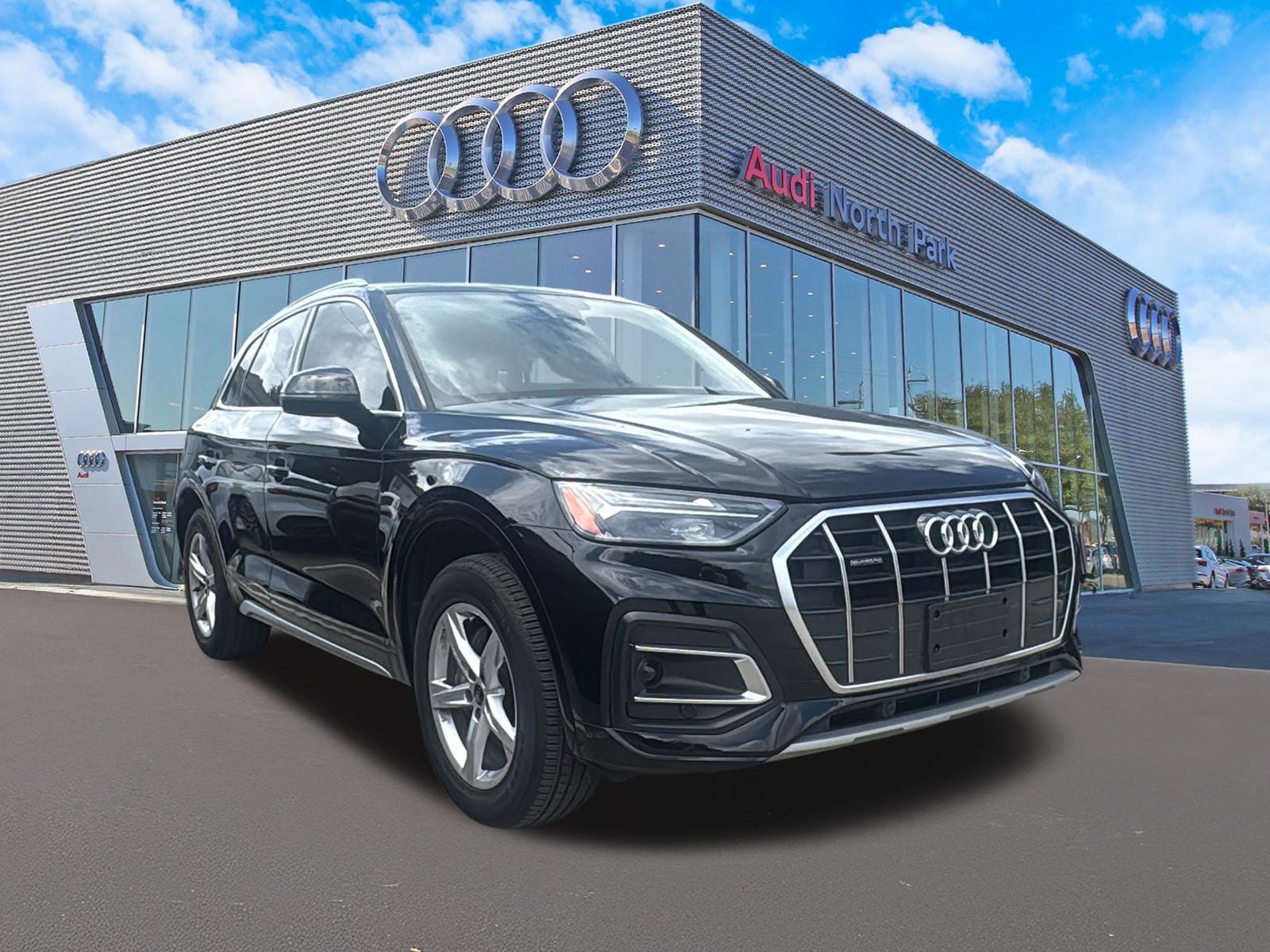 2023 Audi Q5 40 Premium's photo