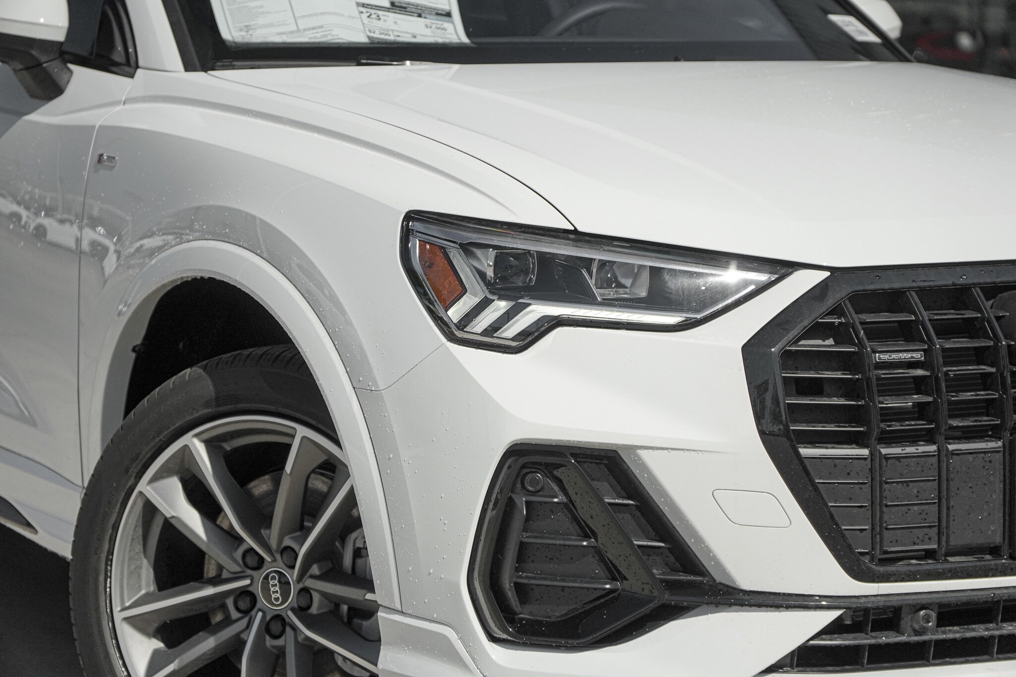 2025 Audi Q3 S line Premium photo 3