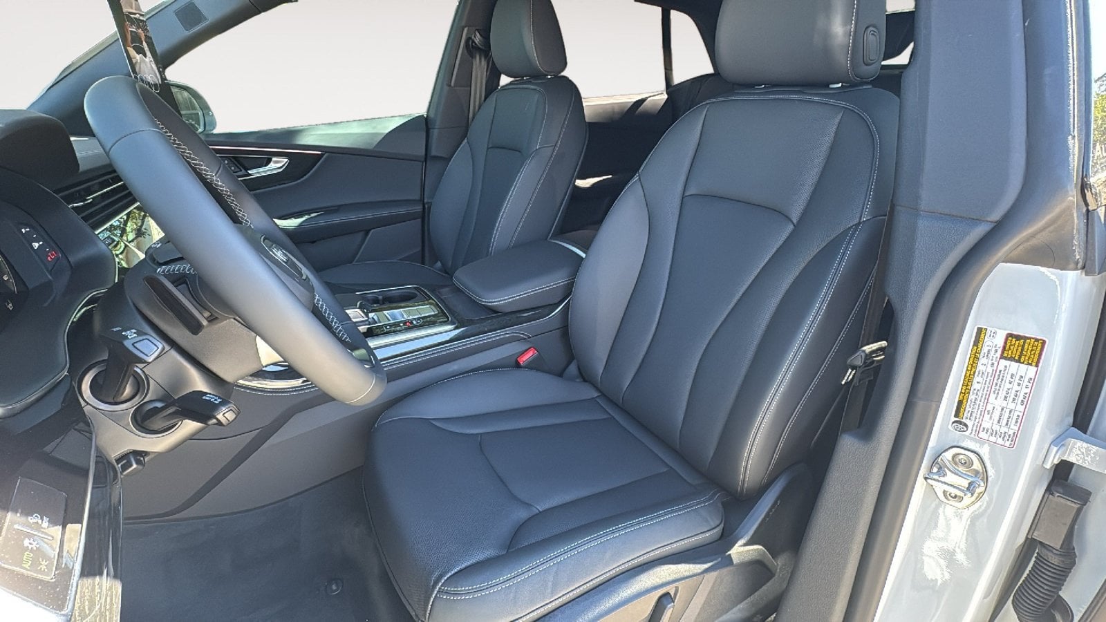 2026 Audi Q8 Premium Plus - Photo 14