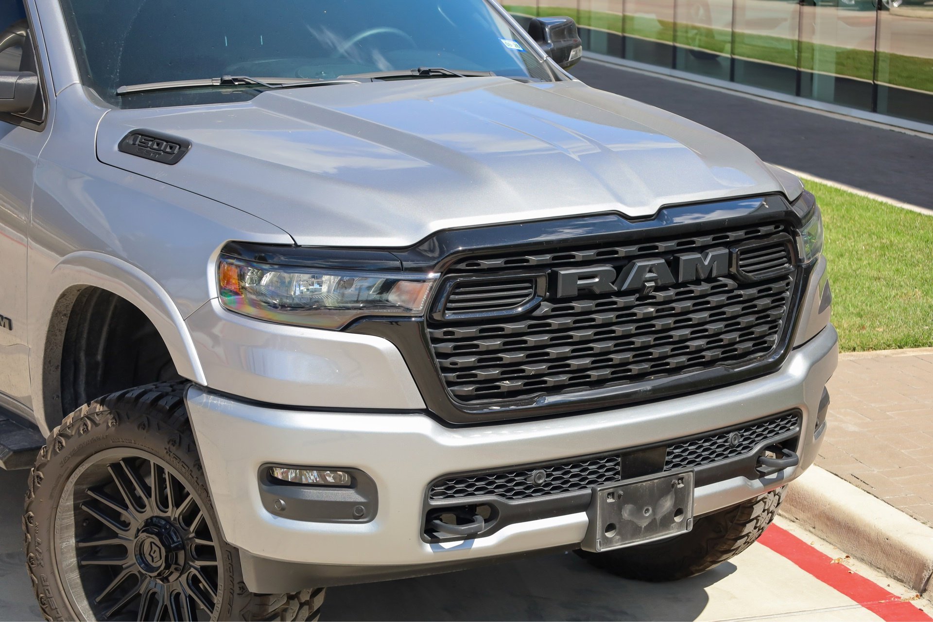 2025 Ram 1500 Big Horn Lone Star photo 2