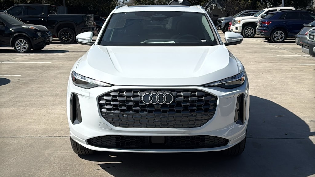 New 2025 Audi Q5 Premium SUV