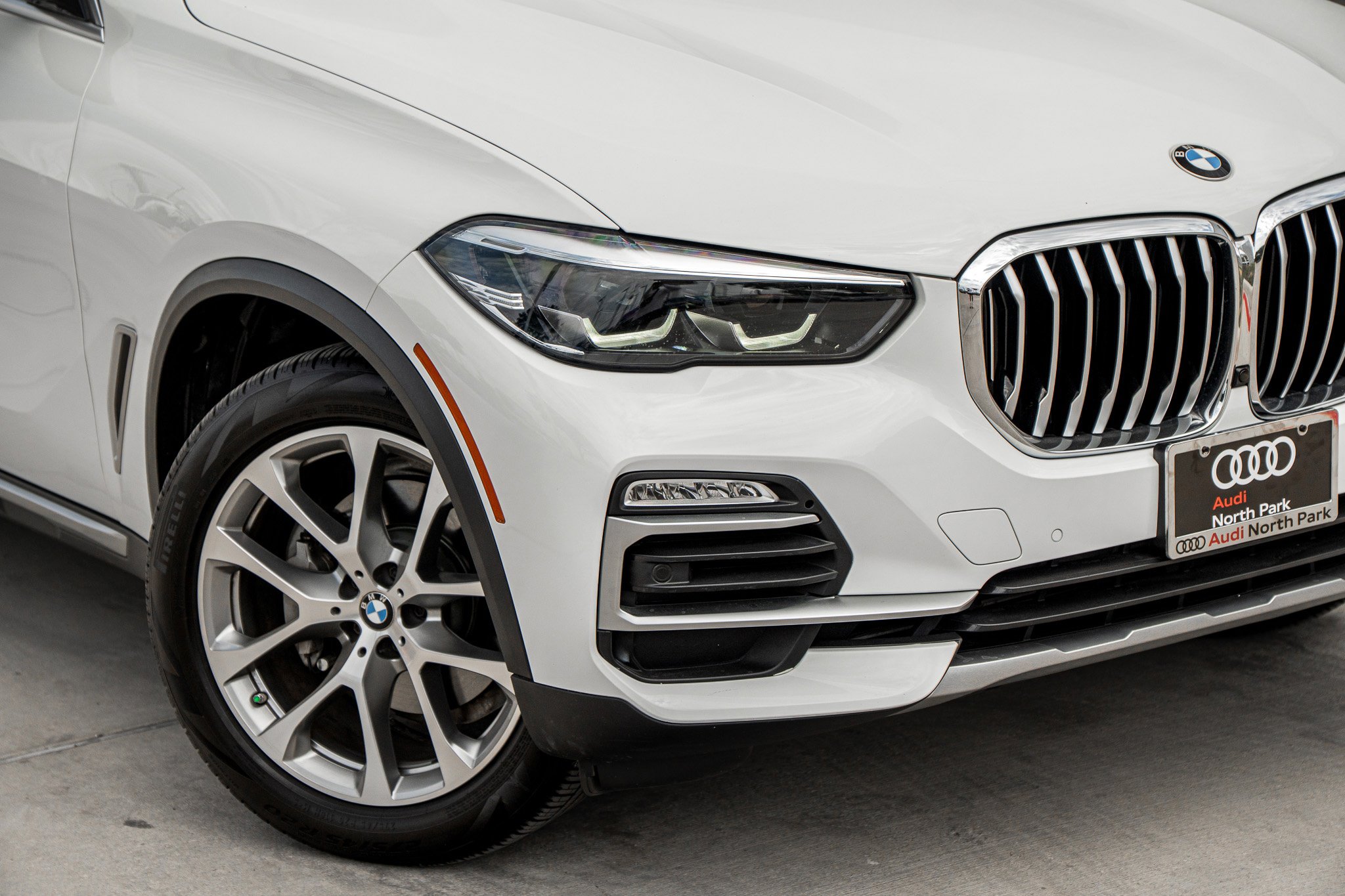 2020 Bmw X5 sDrive40i photo 2