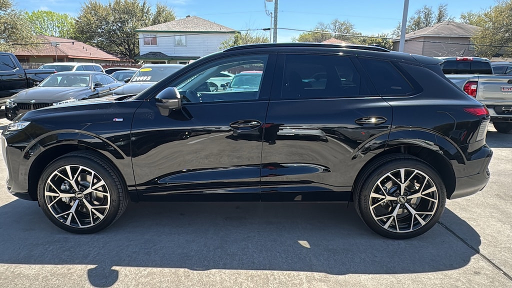 New 2026 Audi Q3 S line SUV