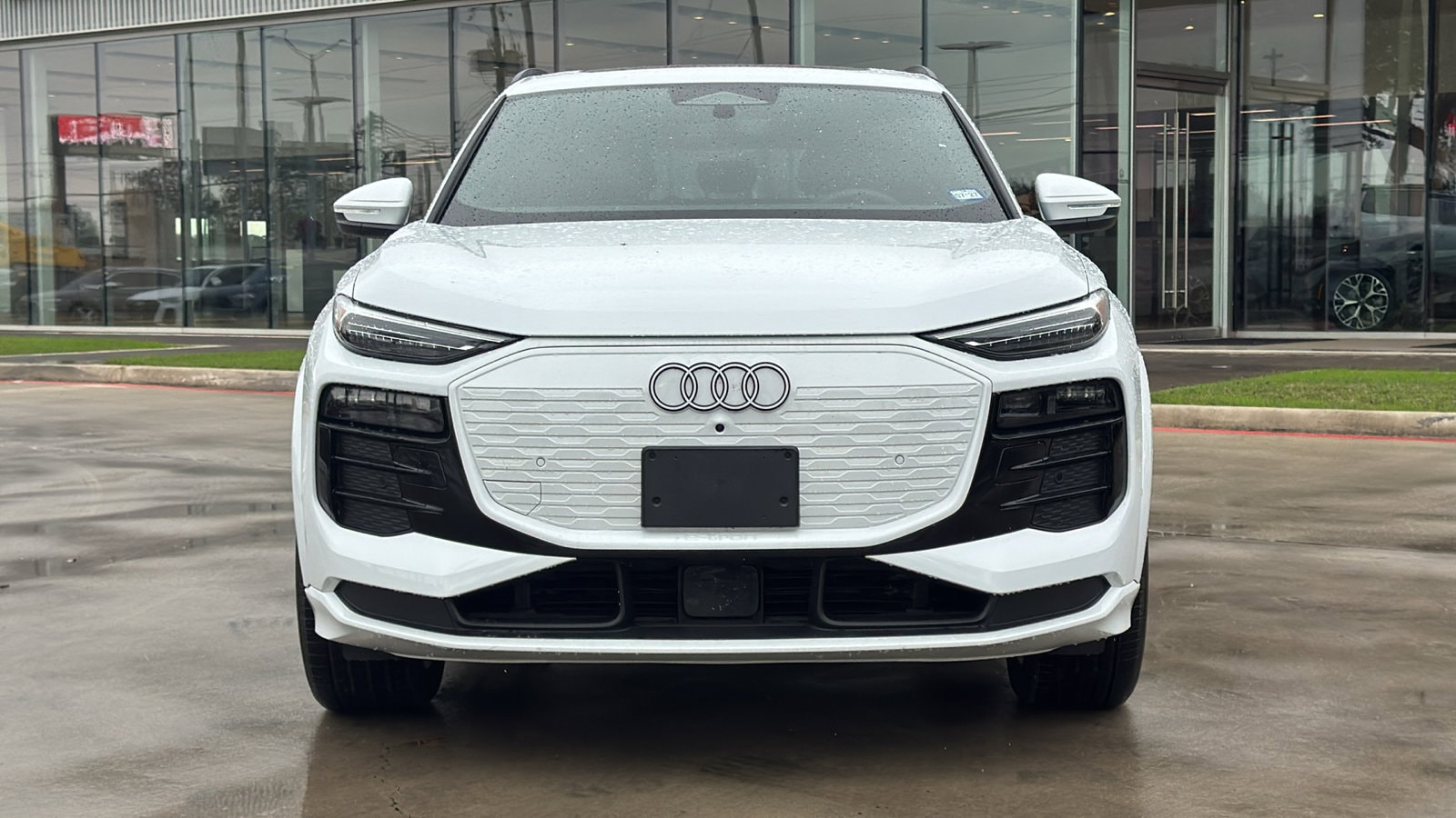 Used 2025 Audi Q6 e-tron Premium Plus with VIN WA122BGF2SA035817 for sale in Selma, TX